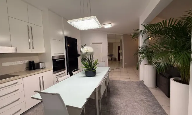 Недвижимость 3 Bedrooms Apartment For sale, Green Area - Germasogia, Limassol: 7