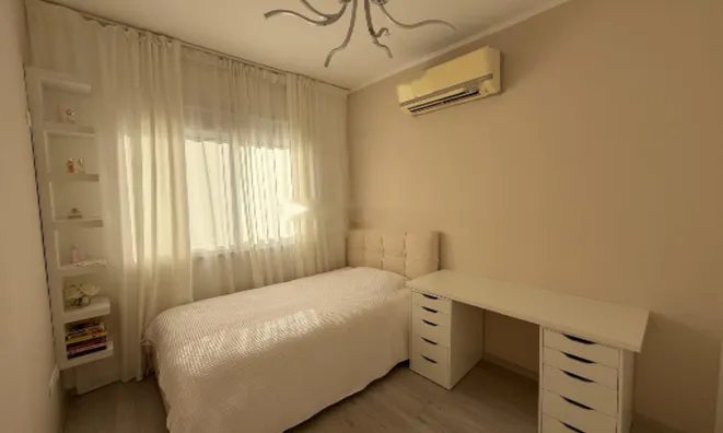 Недвижимость 3 Bedrooms Apartment For sale, Green Area - Germasogia, Limassol: 12