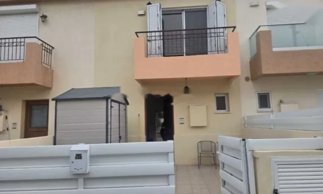 Недвижимость 2 Bedroom Apartment Maisonette for Sale in Germasogeia, Limassol: 1