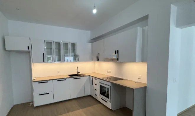 Недвижимость 4 Bedroom Apartments For Sale in Omonia, Limassol: 12