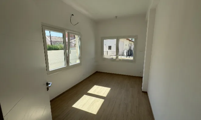 Недвижимость 4 Bedroom Apartments For Sale in Omonia, Limassol: 14