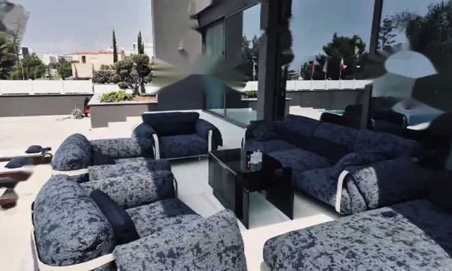 Недвижимость Luxury villa Walk distance to the beach in Parekklisia, Limassol: 1