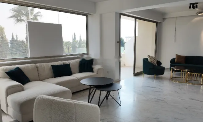 Недвижимость 2 Bedroom Apartment For Sale In Molos, Limassol: 2