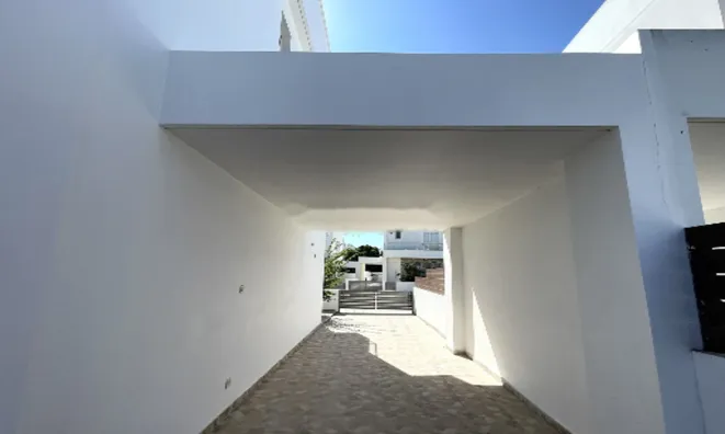 Недвижимость 4 Bedroom Villa For Sale in Livadia , Larnaca: 29