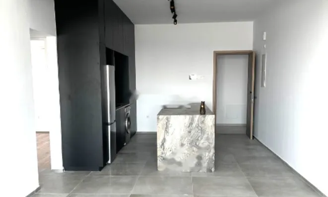 Недвижимость 2 Bedroom Apartment For Sale In Agia Fyla, Limassol: 3