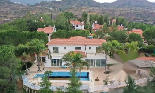 Недвижимость 5 Bedroom Villa For Sale In Kalo Chorio Limassol: 1