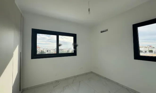 Недвижимость 2 Bedroom Apartment For Sale in City Center, Limassol: 4