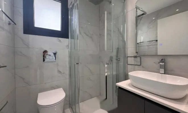 Недвижимость 2 Bedroom Apartment For Sale in City Center, Limassol: 6