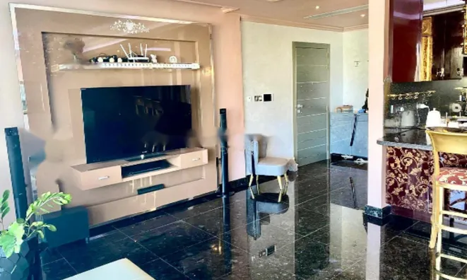 Недвижимость Luxury 3-Bedroom Seafront Apartment in Agios Tychonas, Limassol: 9