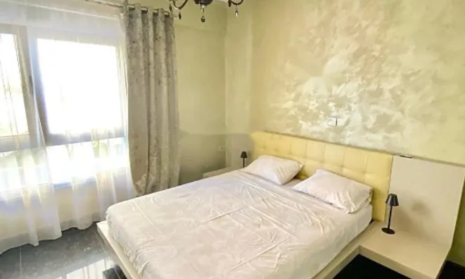 Недвижимость Luxury 3-Bedroom Seafront Apartment in Agios Tychonas, Limassol: 12