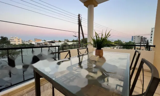 Недвижимость 3 Bedroom Apartment For Sale in Mesa Geitonia, Limassol: 1