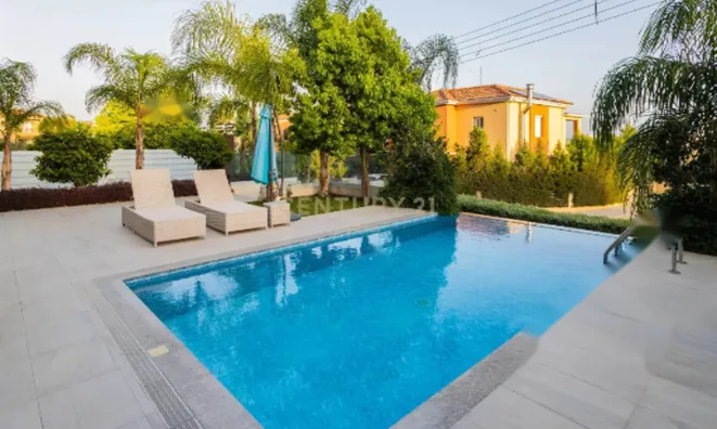 Недвижимость 3 Bedroom Villa For Sale in Mouttagiaka, Limassol: 3