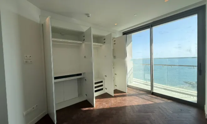 Недвижимость Spectacular 3 Bedroom Apartment for Sale in Limassol, Potamos Germasogeias: 10