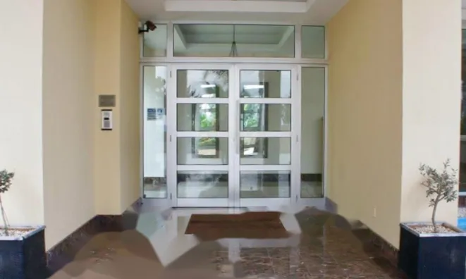 Недвижимость 2 Bedrooms Seafront Apartment For sale in Agios Tychonas, Limassol: 3