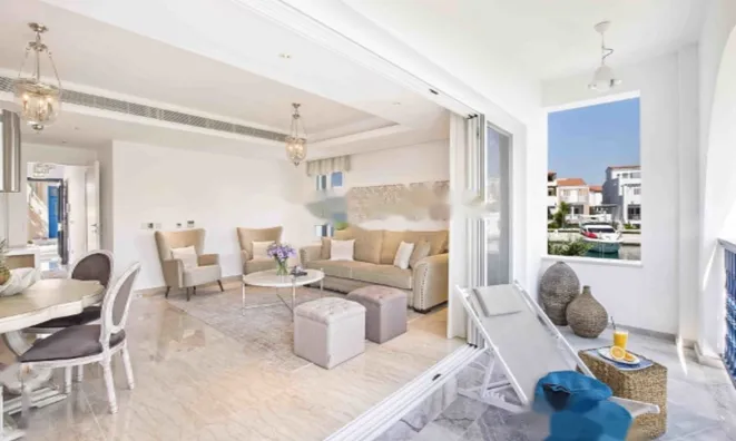 Недвижимость 3 Bedroom Villa for Sale in Limassol, Limassol Marina: 2