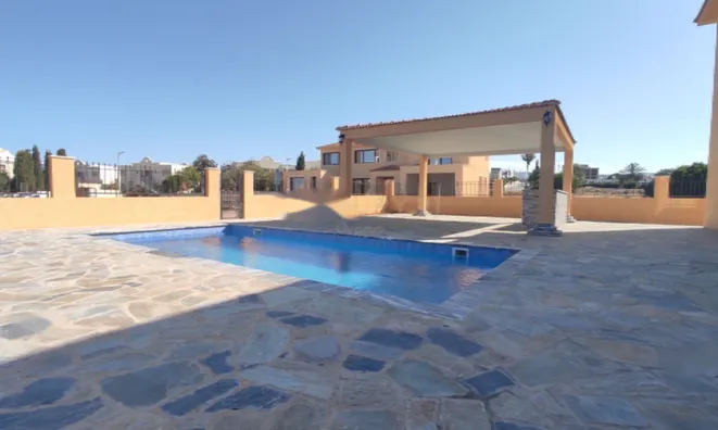 Недвижимость 4 Bedrooms Villa For sale in Chloraka, Paphos: 3