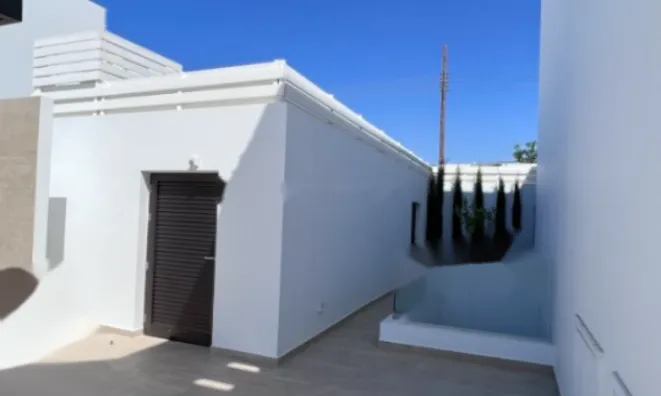 Недвижимость 4 Bedroom Villa For Sale in Pafos City: 13