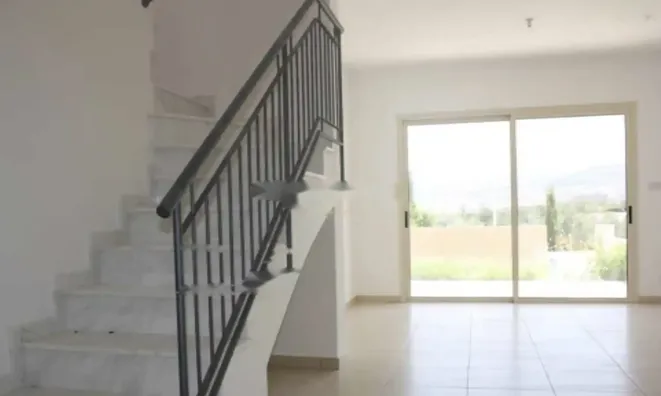 Недвижимость 3 Bedroom Townhouse in Prodromi, Paphos: 4