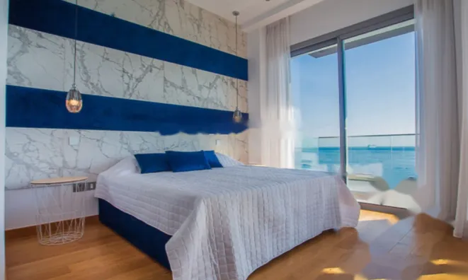 Недвижимость 2 Bedroom Sea Front Apartment For Sale in Limassol, Agios Tychon: 3