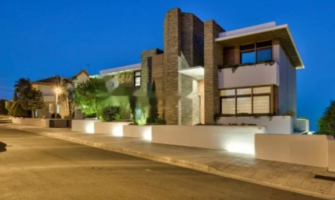 Недвижимость 6 Bedroom Villa for Sale in Panthea, Limassol: 17