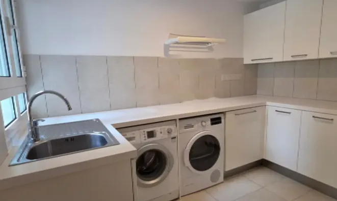 Недвижимость 5 Bedroom Beachfront Villa for Sale in Limassol Marina: 14