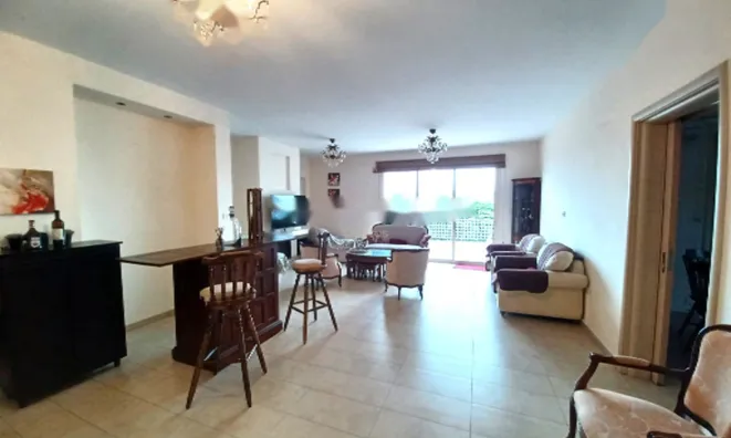 Недвижимость 3 + 1 Bedroom Apartment For Sale In Agios Spyridonas, Limassol: 1