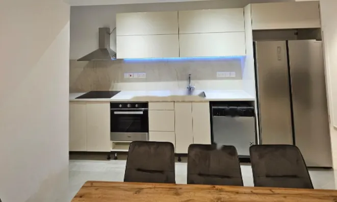 Недвижимость 3 Bedroom Apartment For Sale in Neapolis , Limassol: 2