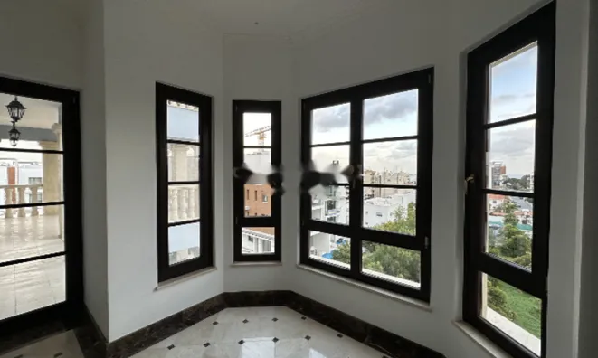 Недвижимость 3 Bedrooms Apartment For sale in Germasogeia, Limassol: 5