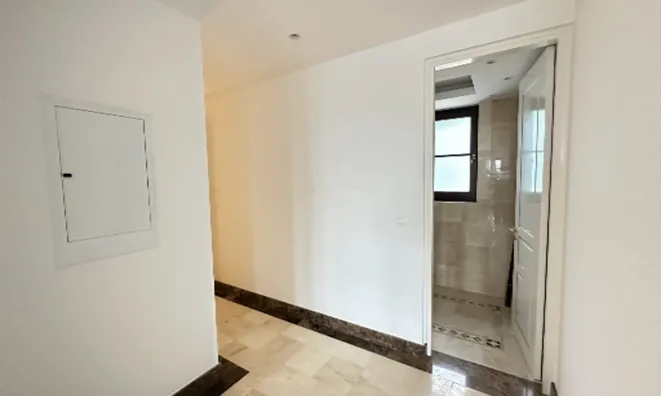 Недвижимость 3 Bedrooms Apartment For sale in Germasogeia, Limassol: 12