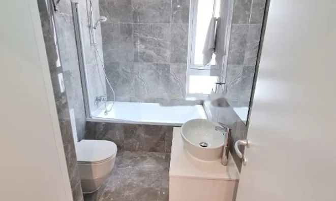 Недвижимость 2 Bedrooms Apartment For sale in Agios Tychonas, Limassol: 9