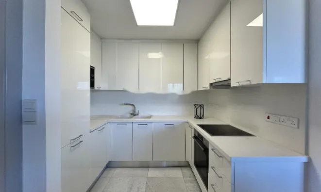 Недвижимость 3 Bedroom Penthouse for Sale in Limassol, Mesa Geitonia: 8