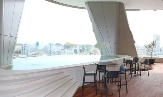 Недвижимость 3 Bedroom Iconic View Apartment for Sale in Nicosia, City Centre: 3