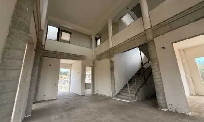 Недвижимость 7 Bedroom Mansion for Sale in Mesavounia, Limassol: 7