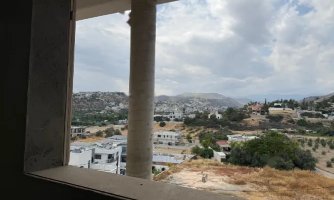 Недвижимость 7 Bedroom Mansion for Sale in Mesavounia, Limassol: 8