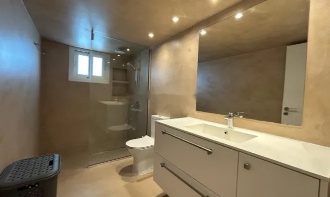 Недвижимость 3 Bedroom Seaview Penthouse For Sale in Agios Tychonas, Limassol: 8