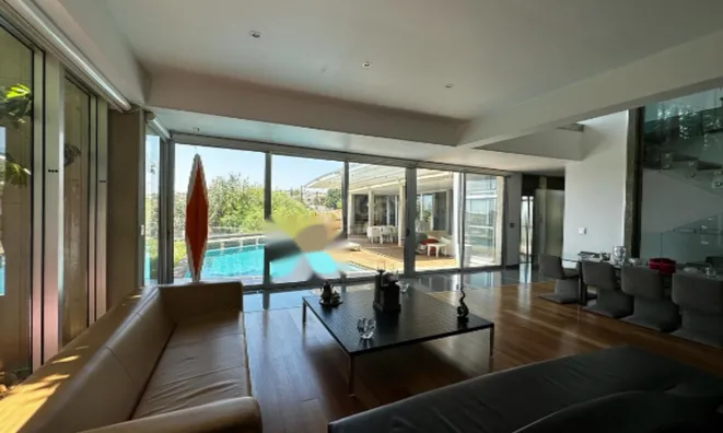 Недвижимость 5 Bedroom Villa For sale in Limassol City,: 3