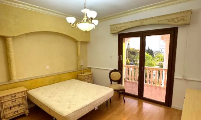 Недвижимость 6 Bedroom Villa For Sale in Agios Tychonas, Limassol: 9