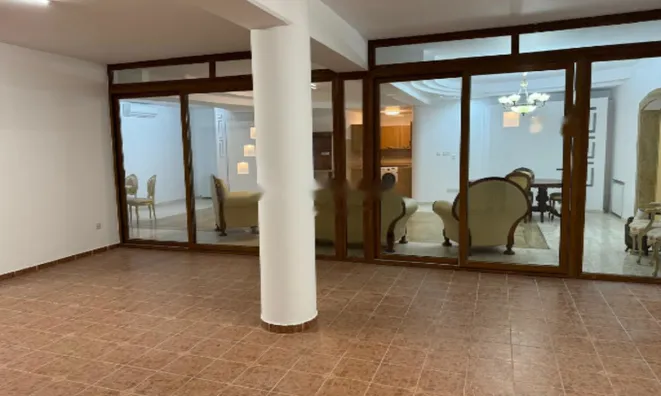 Недвижимость 6 Bedroom Villa For Sale in Agios Tychonas, Limassol: 11