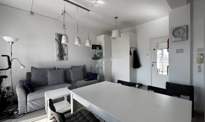 Недвижимость 1 Bedroom Apartment For Sale in Mesa Geitonia, Limassol: 9