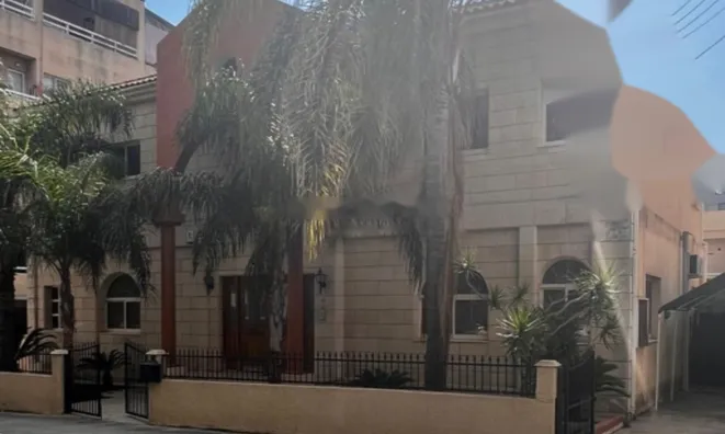 Недвижимость 4 Bedroom Detached house For sale in Neapolis, Limassol: 1