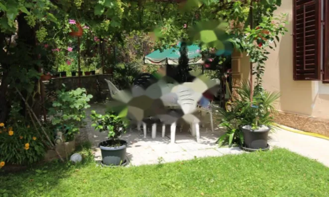 Недвижимость Трехкомнатная квартира Центр: 4