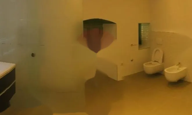 Недвижимость Трехкомнатная квартира в центре: 11