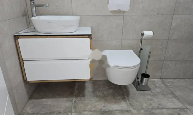 Недвижимость Трёхкомнатная квартира Оприч: 24