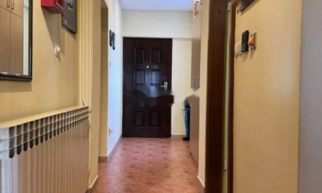 Недвижимость Четырехкомнатная квартира Центр: 13