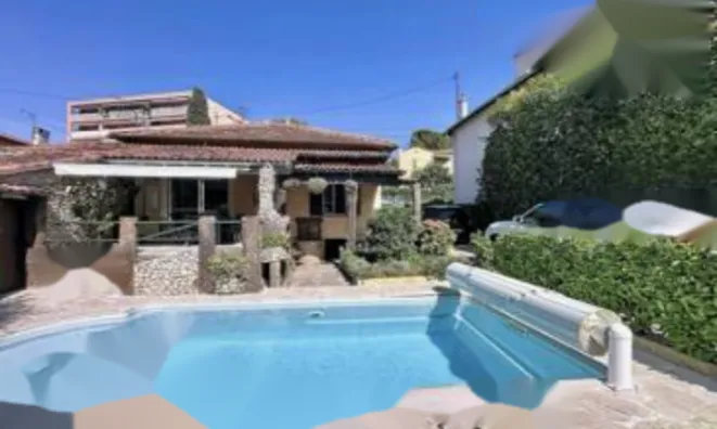 Недвижимость Maison Petit Juas: 35