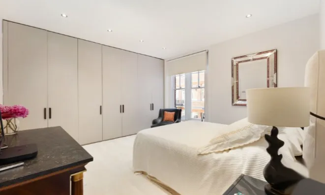 Недвижимость Cheyne Court, Chelsea: 2