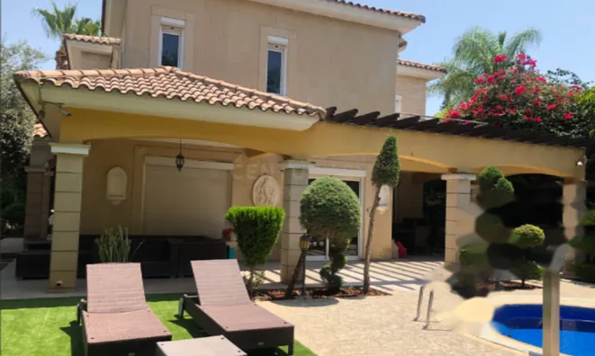 Недвижимость 4 Bedroom Villa for Sale in Germasogeia, Limassol: 1