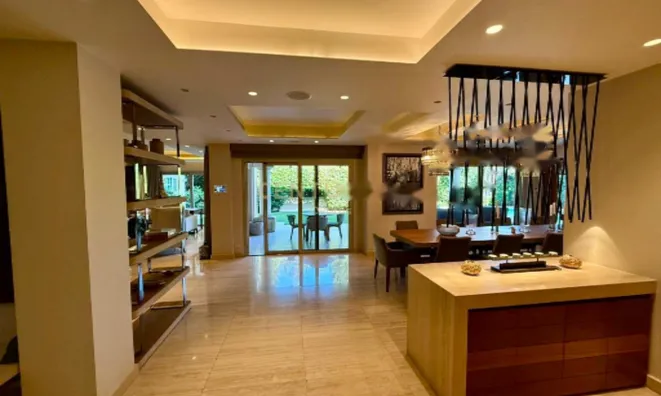 Недвижимость Beachfront 5 Bedroom Ultra-Luxury Villa in Agios Tychonas, Limassol: 2