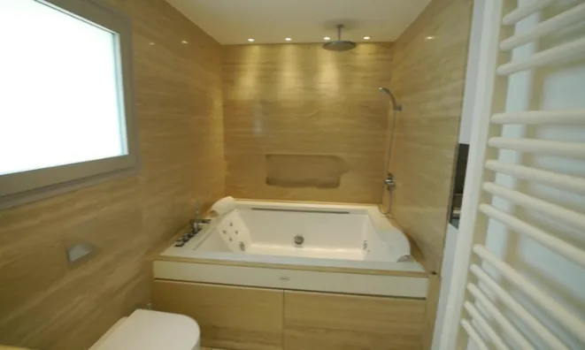 Недвижимость Beachfront 5 Bedroom Ultra-Luxury Villa in Agios Tychonas, Limassol: 11