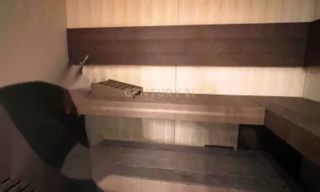 Недвижимость Luxury 6 Bedroom Villafor Sale in Agios Tychonas, Limassol: 10